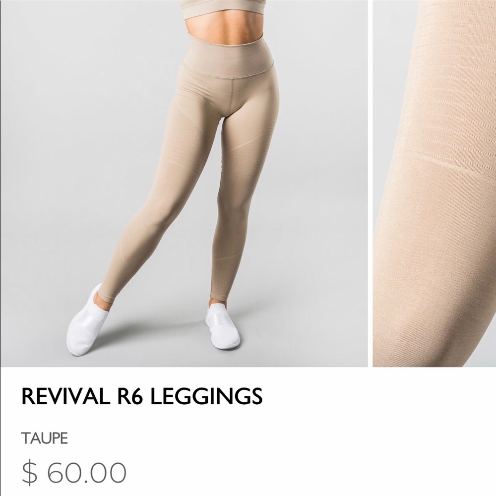 Alphalete Revival R6 Leggings in Taupe